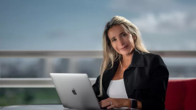 Para empresas y emprendedores: cómo ofrecer productos o servicios dentro y fuera de Argentina  y cobrarlos en dólares 