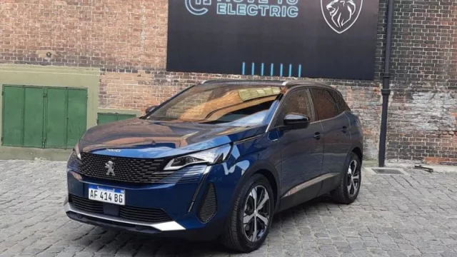 Peugeot 3008 Hybrid4: primer contracto en Argentina