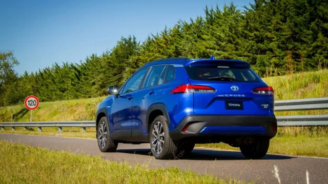 Toyota Corolla Cross Híbrido ¿Cuánto cuesta el primer híbrido por plan?