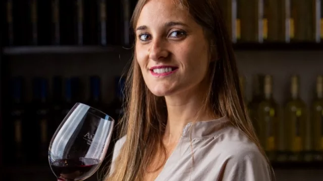 Dos sommeliers que reflexionan sobre su profesión en el Mes Mundial del sommelier 