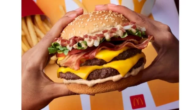 McDonald's lanza una nueva versión de la Grand Tasty Turbo Bacon (más crocante y más bacon)
