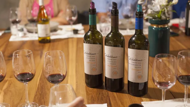 Una bodega lujanina abre un restaurante de principios de 1901  