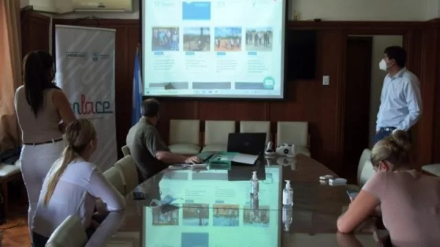 Mendoza lanza una plataforma de capacitaciones laborales virtuales, interactivas y gratuitas (tras invertir US$ 145.720)