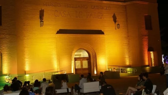 Exitosa edición navideña de Flor de Feria en el Museo Fader