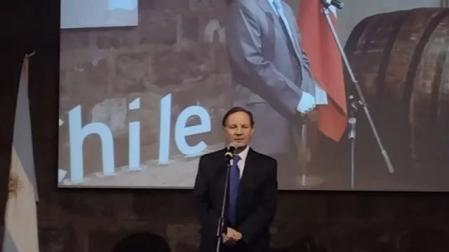 Mendoza y Chile buscan para potenciar emprendedores de impacto (40 emprendedores reunidos)