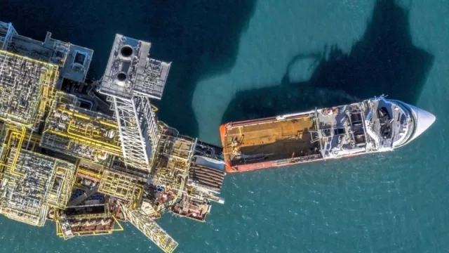 Los petroleros de estadounidenses rechazan las críticas por la escasez