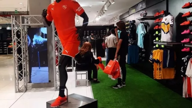 Vaypol y Mia Casa ocuparon el lugar de Falabella en el Plaza Shopping (se generó empleo genuino para más de 50 personas)