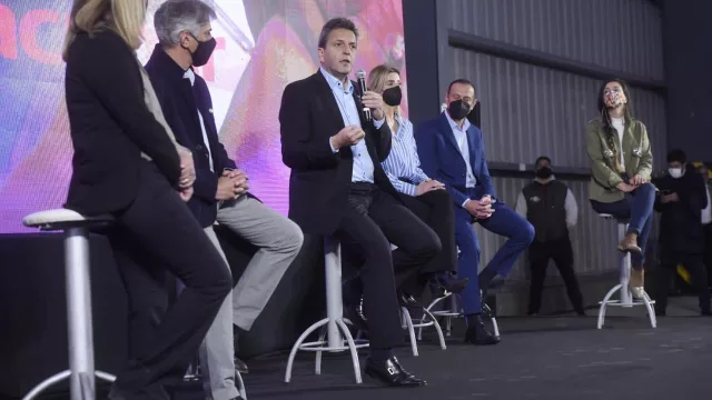 Massa: "En estas elecciones, se debate en las urnas si queremos un modelo de país productivo o uno de especulación financiera"