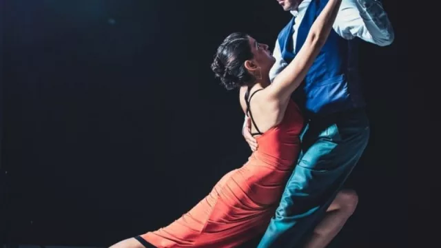 Tango por los caminos del vino (la provincia se llena de música)