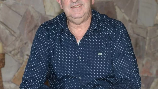 Julio Cobos: “Hay que ordenar en el desorden, hay una visión coyuntural de los problemas”