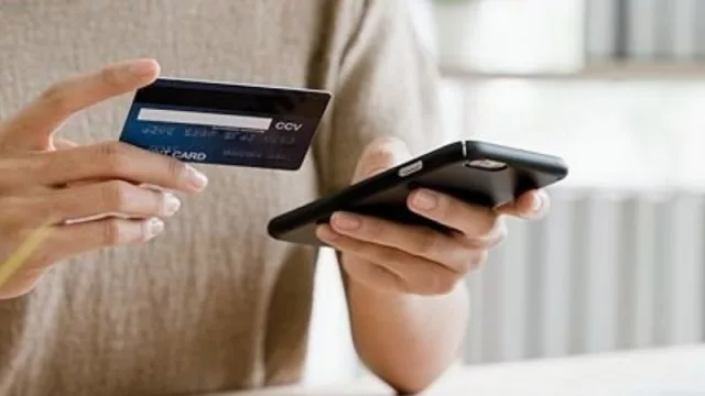 ¿Vas a comprar por internet? Esto es lo que deberías tener en cuenta