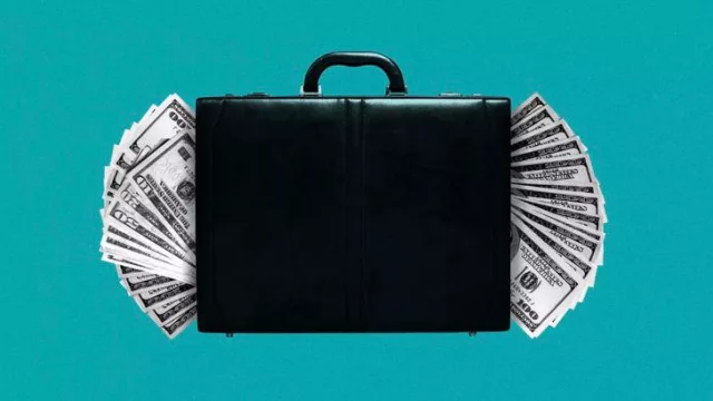 Confirmado: adelantan el aumento del 35% del salario mínimo, ¿Cuándo será?