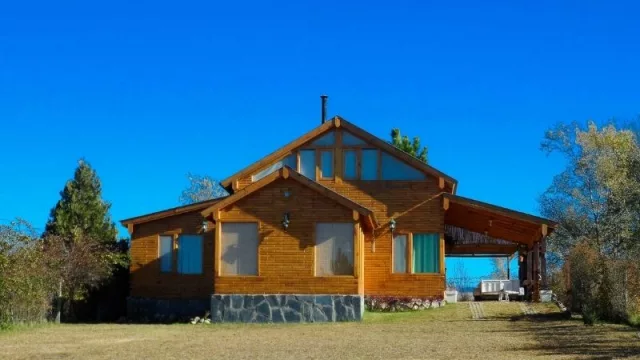 Cuando la madera de pino se transforma en tu hogar (con el sistema constructivo BME)