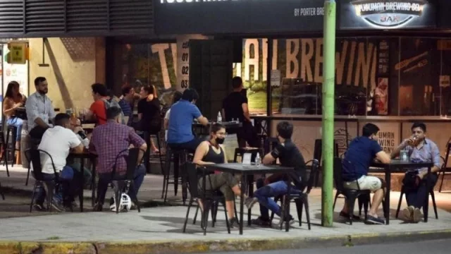 Bares y restaurantes de Tucumán podrán extender su horario de atención 