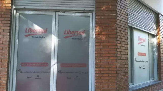 Libertad abrió en Mendoza su primer "dark store" del país (un formato más barato que abrir locales al público)
