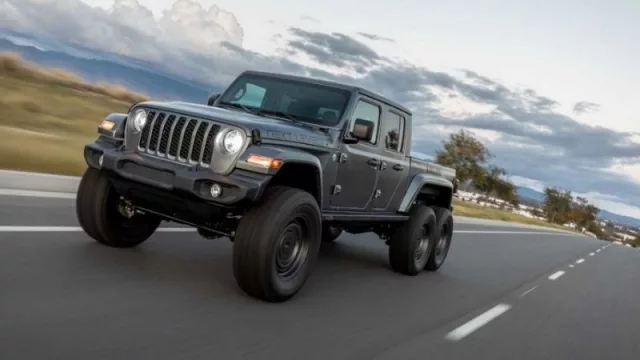 Bestial: este es el Jeep Gladiator 6×6, el coloso de las seis ruedas