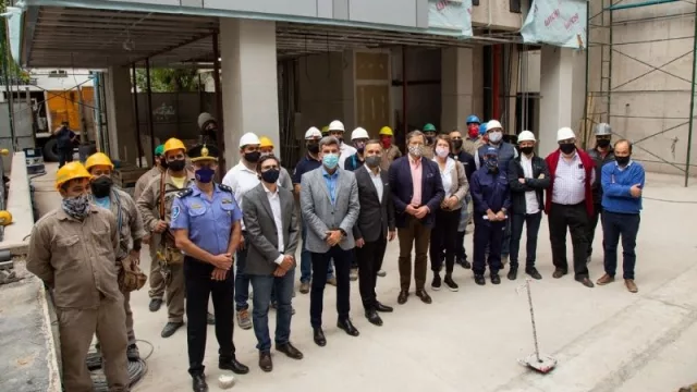 Ulpiano Suarez y el embajador de Alemania en Argentina recorrieron la futura sede del consulado