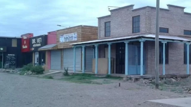 Empresarios con comercios sobre la ruta 82 (en la zona del Desert Pub) preocupados por el inicio de obras viales en las que no han sido consultados 
