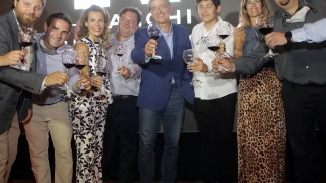 Mendoza marca presencia en Buenos Aires con un “Distrito del Vino”