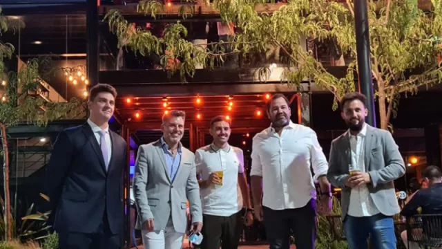 H52 abrió sus puertas en Chacras Park