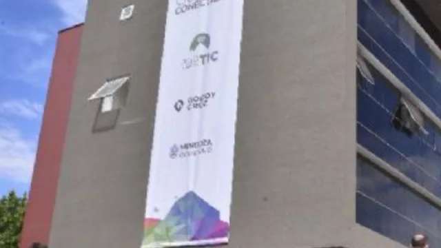 Mendoza Educativa: presentan un programa para el desarrollo tecnológico de pymes y cámaras