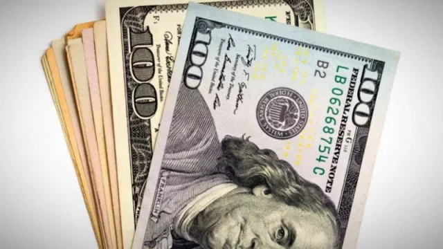 El dólar blue se plantó a $ 159 y las cotizaciones financieras caen en debut de nuevas medidas