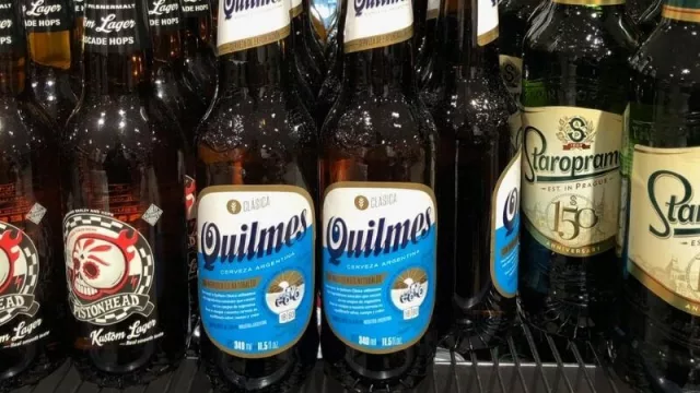 Pisando suelo escandinavo: Quilmes llegó a las góndolas de Dinamarca, Noruega, Finlandia y Suecia (ya exportaron 50.000 botellas)