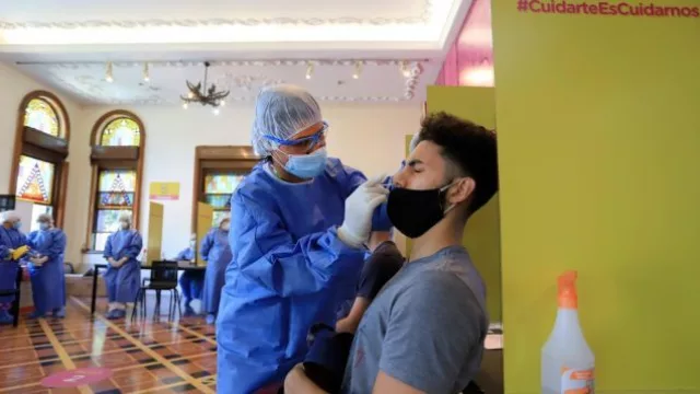 Estatización del sistema de salud: fuerte pelea por el manejo de una caja de $ 800 mil millones