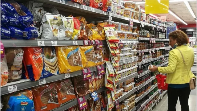 Un año de Alberto presidente: los precios regulados no lograron poner un freno a la inflación