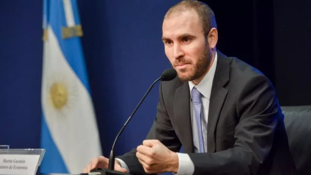 Plan "Fiestas en paz" de Guzmán: canjeó deuda por $ 194.000 millones