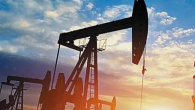 Mendoza convirtió en Ley el plan para reactivar el sector de hidrocarburos 