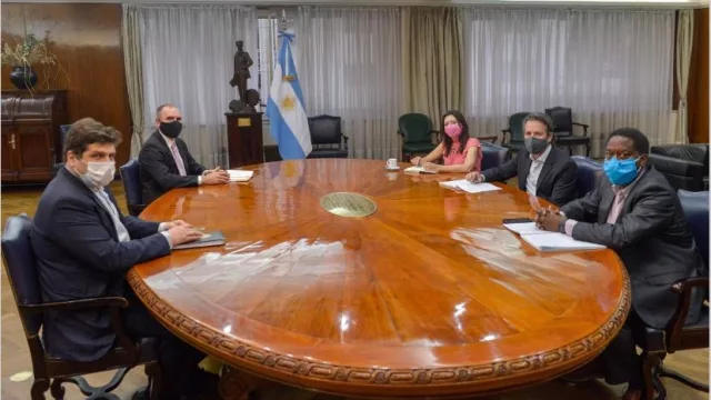 El FMI en Argentina: déficit fiscal menor a 4,5% y emisión monetaria en la mira