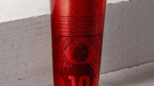 Budweiser sigue aprovechando su contrato con Messi: lanza un vaso coleccionable para los fanáticos del 10