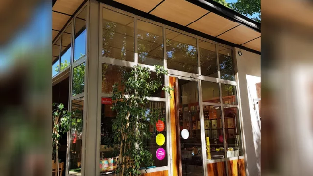 Este es el nuevo restó francés que inauguró su espacio en el corazón de Chacras de Coria