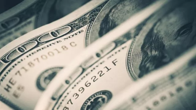 El dólar récord alertó a los empresarios, que quieren saber cómo se atacará el frente cambiario