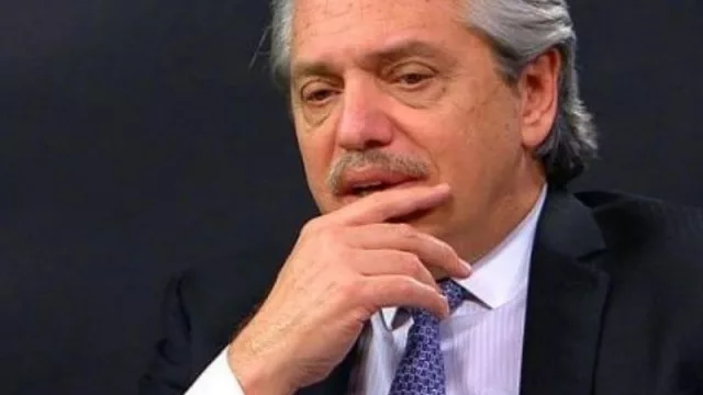 El retiro de dólares de los bancos como banderazo silencioso