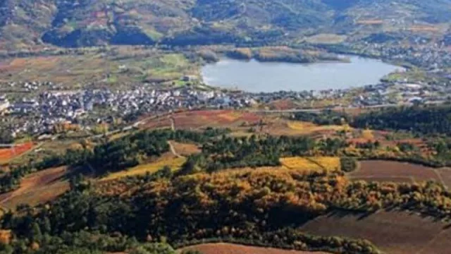 Un recorrido por la Galicia vitivinícola de la mano del sommelier mendocino Dani Marín