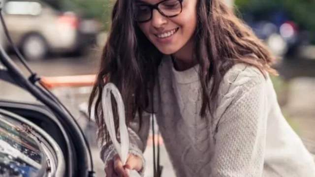 Cabify inaugura en la provincia su servicio de envíos a domicilio