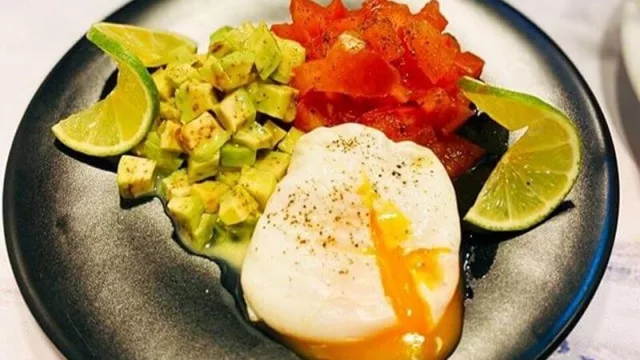 En Neuquén abren restaurantes, bares, hoteles y templos religiosos