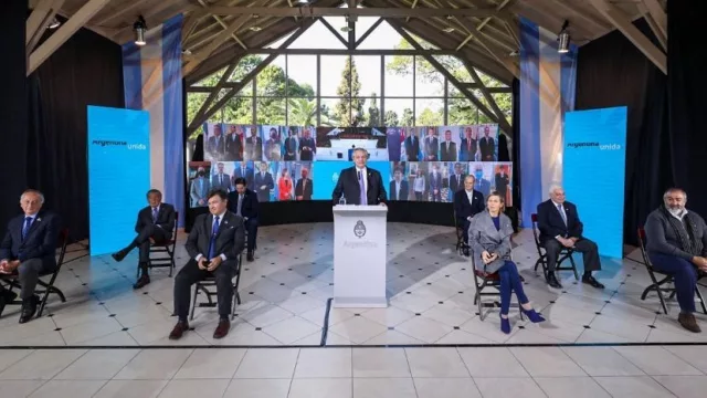 Bono y 'acuerdo light', la fórmula de la paritaria de muchas empresas