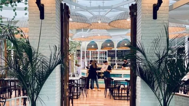 Importante apertura gastronómica en cuarentena: el café Rama Negra estrenó un gran local en el nuevo sector de Palmares (ya hay esperas) 