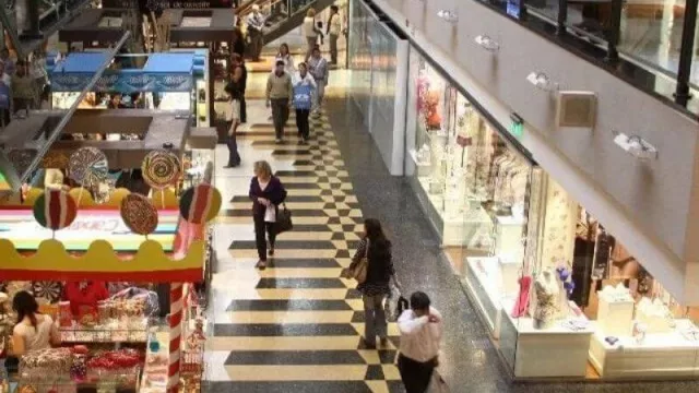 El 63% de los InfoNautas todavía no pisó los shoppings