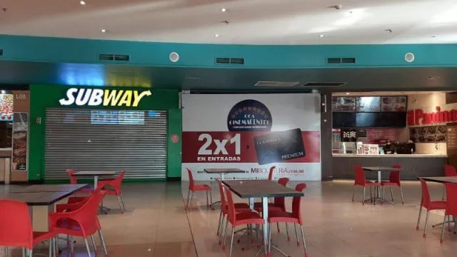 Instalaciones de la Barraca Mall