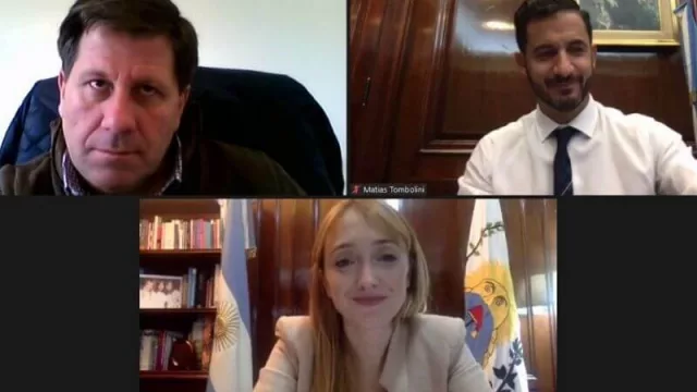 Buscando una solución a la crisis: productores y empresarios del Valle de Uco reunidos con representantes del Banco Nación