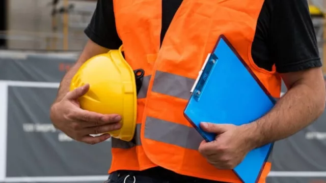 El Índice de Demanda Laboral Industrial de Bahía Blanca cayó 15,2 puntos