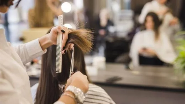 Ya está decidido: volverán a trabajar hoteles, peluquerías y el personal doméstico