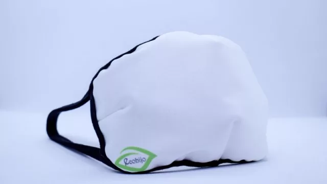 Córdoba la de las mil industrias: protectores faciales tricapa reutilizables (Ecobijo, la nueva línea de Ecomimitos)