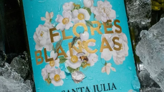 Primero Flores Negras y ahora Flores Blancas: mirá lo nuevo que ofrece Bodega Santa Julia (para vinotecas y restó) 