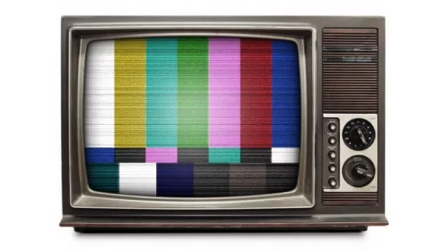 La TV no ha muerto: 5 de cada 10 le cree más que a otros medios