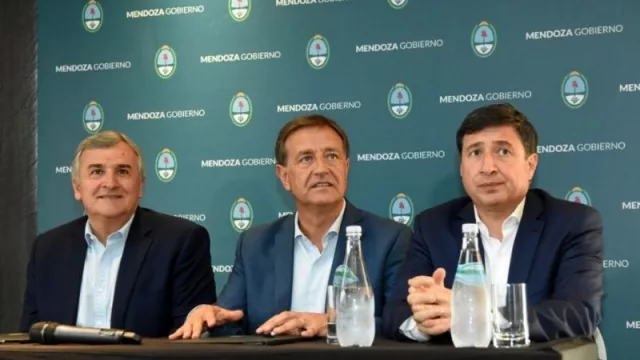 Cannabis (medicinal) y vino: Gerardo Morales y los acuerdos en su paso por Mendoza 